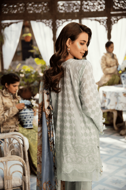 QALAMKAR DAUR-E-HAYAT LUXURY LAWN COLLECTION 2019 ZOHRE DH-06