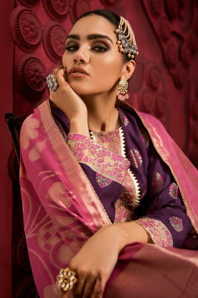 CROSS_STITCH_ROYAL_SECRET_LUXURY_JACQUARD_COLLECTION_2019_MEENA_KARI-B_03_800x1200