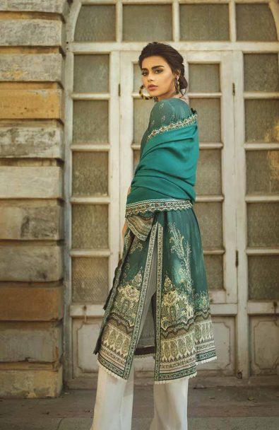 Tena Durrani Winter Shawl Collection by ALZOHAIB - TD 05-2