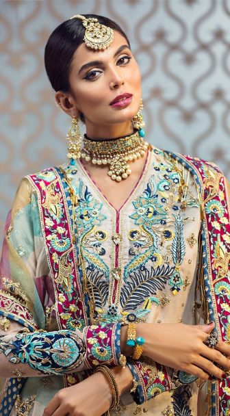 anaya-isfahan-embroidered-chiffon-unstitched-3-piece-suit-2019-06-firuzeh-03