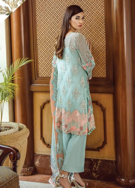 serene-premium-embroidered-festive-2019-collection-foire-de-enchante-09-exquisite-elan-_2