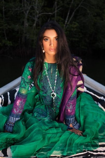 Sana Safinaz Luxury Lawn Unstitched 3 Piece Suit SSLL20-013A Lawn Collection