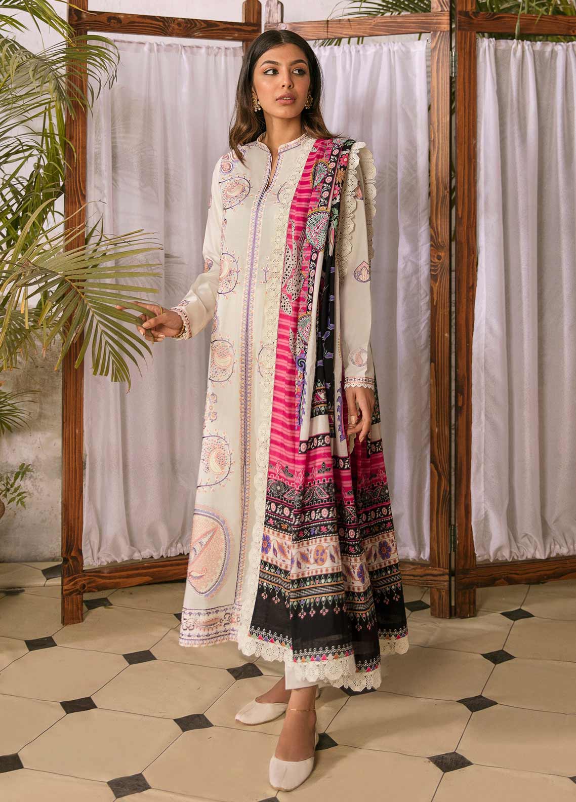 Zaha by Khadijah Shah Embroidered Lawn Unstitched 3 Piece Suit 01-A ...
