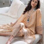 Sobia-nazir-luxury-lawn-collection-2021-14A-01
