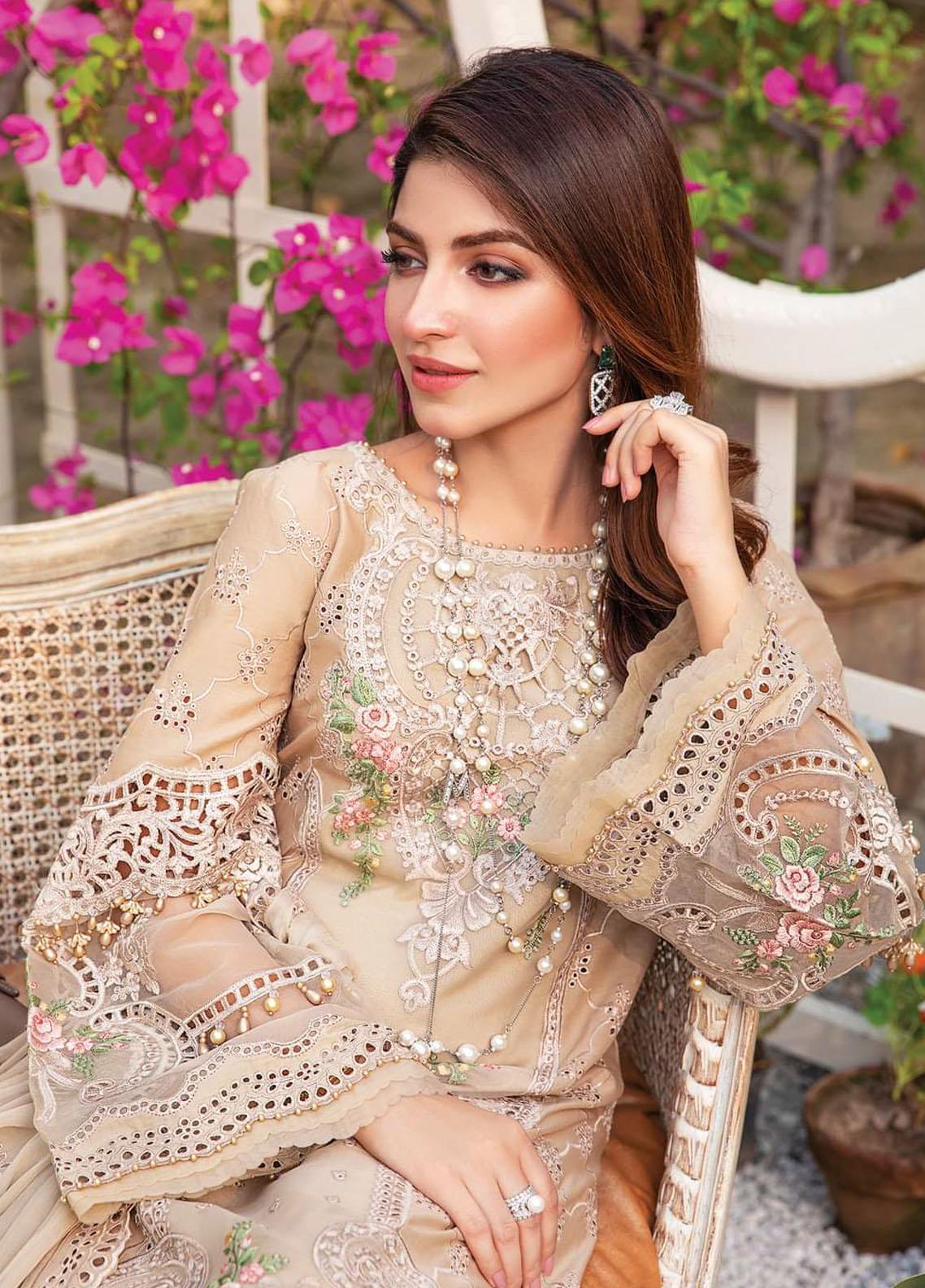 Maria B Embroidered Lawn Suit Unstitched 3 Piece 06 MBEL22 – Eid Collection